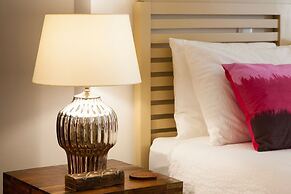 Stylish Lisbon Apartment in Alfama