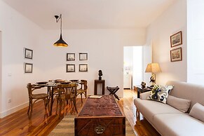 Stylish Lisbon Apartment in Alfama