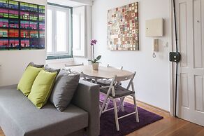 Contemporary by Apartments Alfama