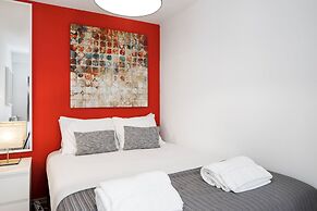 Contemporary by Apartments Alfama