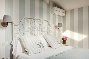 Lovely Apartment in Florence for 6 - Three Bedroom Apartment, Sleeps 6