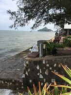 My Resort Hua-Hin by Pueng