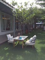 My Resort Hua-Hin by Pueng