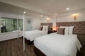 Golden Rooster Hotel