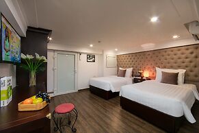 Golden Rooster Hotel