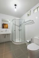 Alongkorn Farm and Resort