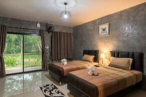 Alongkorn Farm and Resort