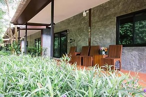 Alongkorn Farm and Resort