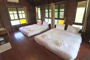 Taksina Garden Resort