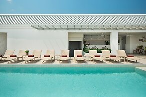 Casa Vimaya Riverside