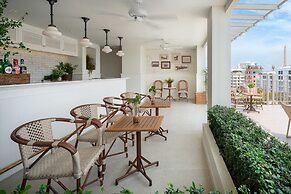 Casa Vimaya Riverside