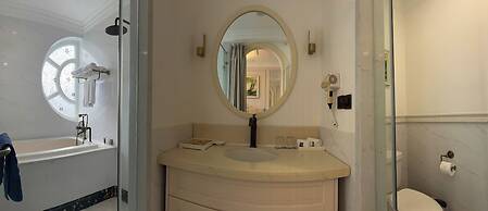 Lan Rung Beach Resort