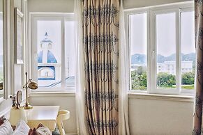 Lan Rung Beach Resort