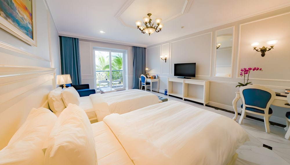 Lan Rung Beach Resort