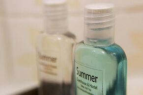 Summer Guesthouse & Hostel