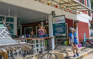 Summer Guesthouse & Hostel