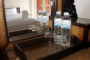 Summer Guesthouse & Hostel