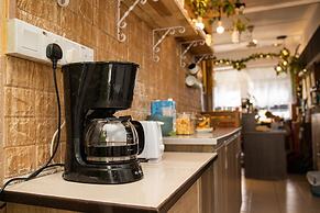 Escape Backpackers KK