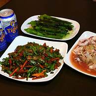 Escape Backpackers KK