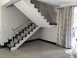 Lanka Lands Holiday Home