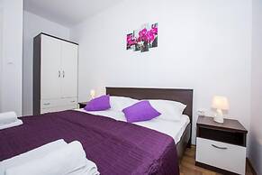 Apartments Villa Roza