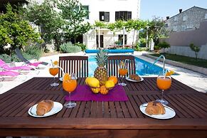 Apartments Villa Roza