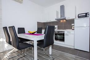 Apartments Villa Roza