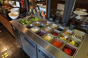 Marine Beach Hotel Pattaya