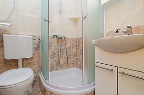 Apartments & Rooms Barisic