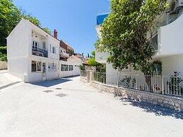 Apartments & Rooms Barisic