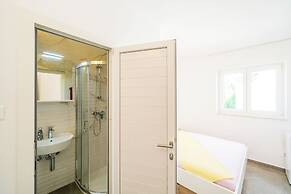 Apartments & Rooms Barisic