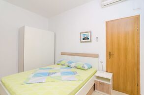 Apartments & Rooms Barisic