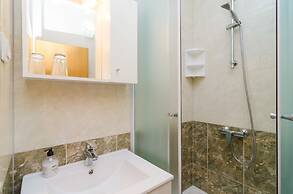 Apartments & Rooms Barisic