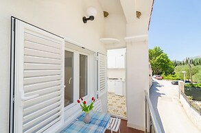 Apartments & Rooms Barisic