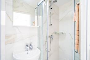 Apartments & Rooms Barisic