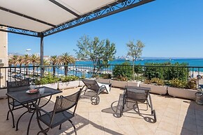 Riva and Diocletian Apartments