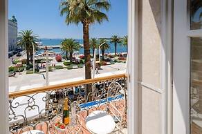 Riva and Diocletian Apartments