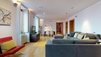 Riva and Diocletian Apartments