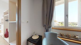 Riva and Diocletian Apartments