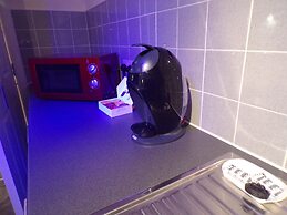 3 Bedroom Penthouse - City Centre Suites