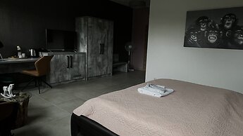 Vitalounge Hotel