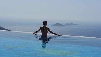 Paradise Kalkan Villalari