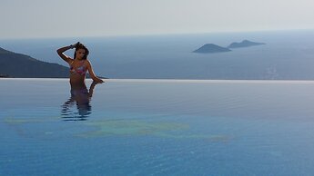Paradise Kalkan Villalari
