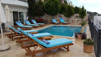 Paradise Kalkan Villalari