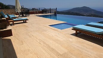 Paradise Kalkan Villalari