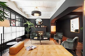 La França Travellers - Adults Only