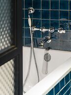 La França Travellers - Adults Only