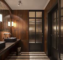 La França Travellers - Adults Only