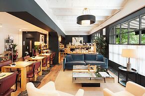 La França Travellers - Adults Only