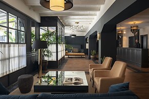 La França Travellers - Adults Only